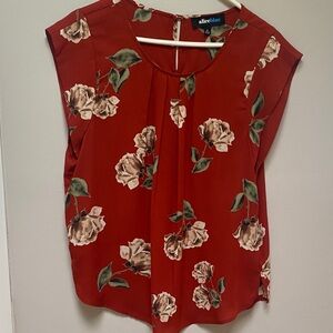 Alice Blue Red Floral Blouse excellent condition